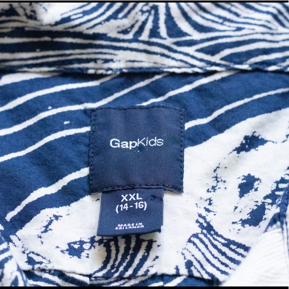 Gap Kids Button Down Shirt - Picture 4 of 4